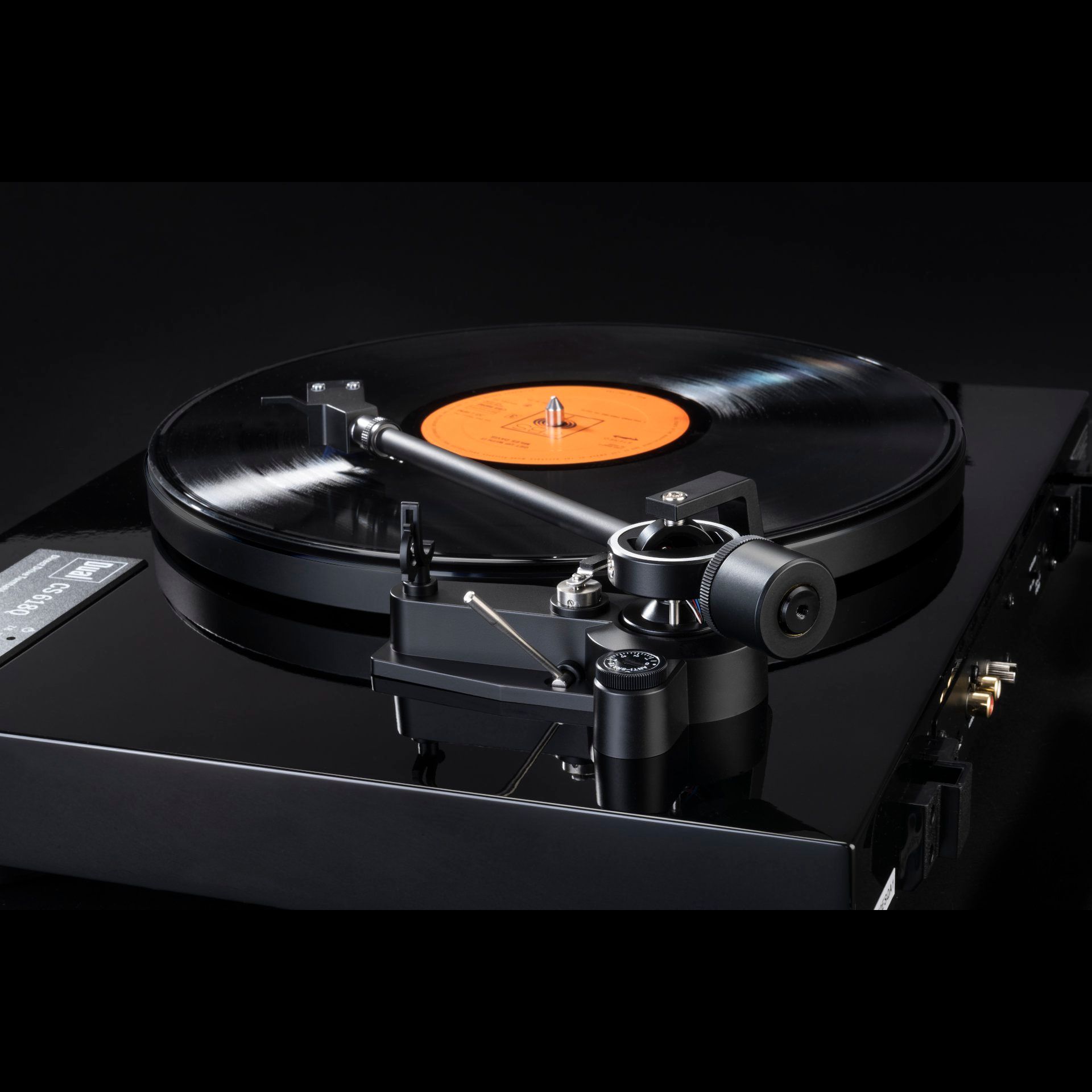 CS 618Q BLACK GLOSS