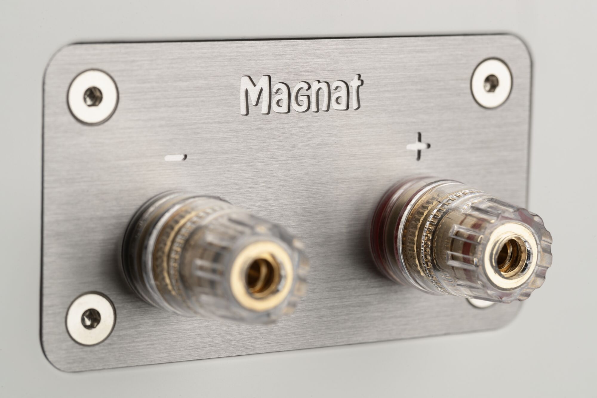 SIGNATURE EDELSTEIN 2.0 WHITE