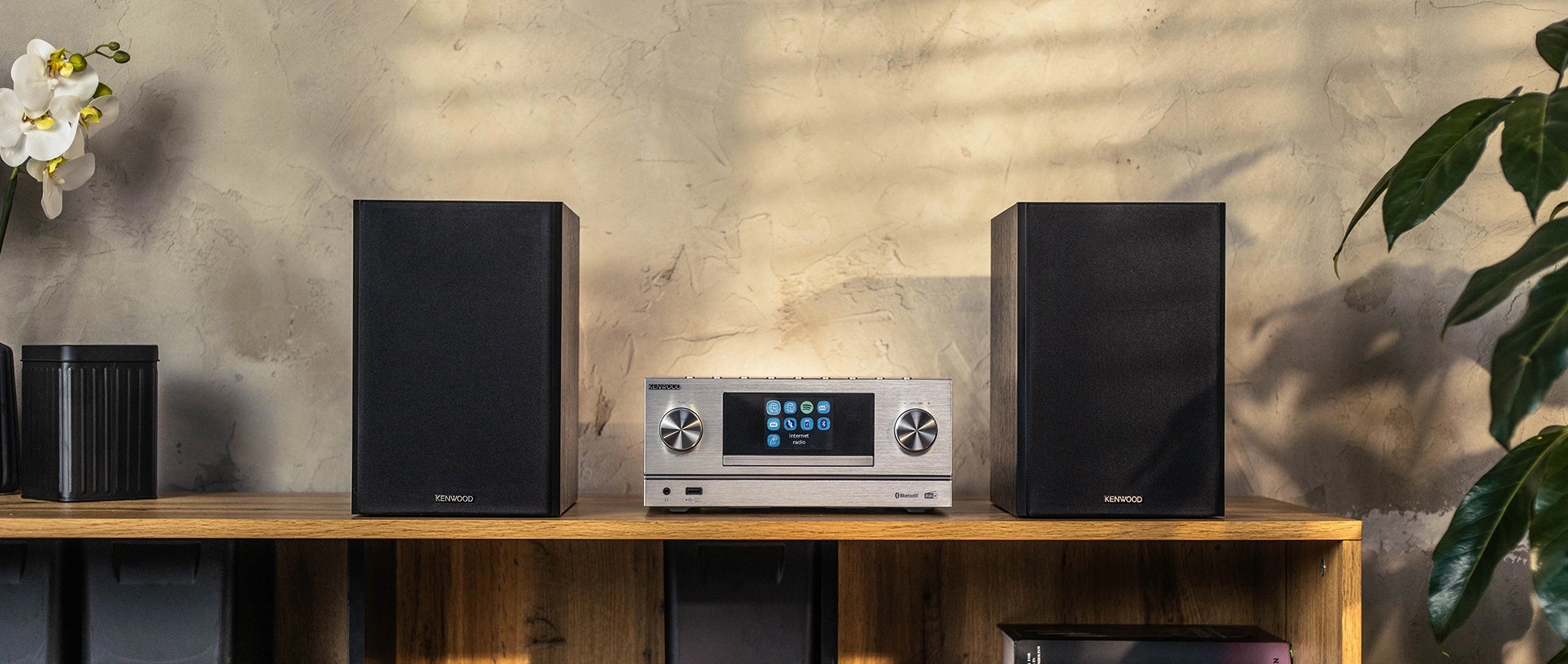 imgi_18_MicroHifi_Banner_1960x830_25